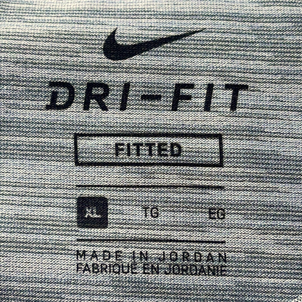 Nike Pro Men's Dri-FIT Slim Fit Long-Sleeve Top, XL - Picture 5 of 8